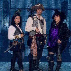 Meet your Posher, Carla